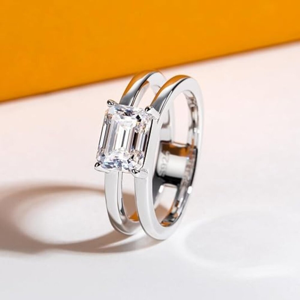 2cttw Emerald Cut Moissanite D Color VVS1 Clarity Silver Wedding Ring